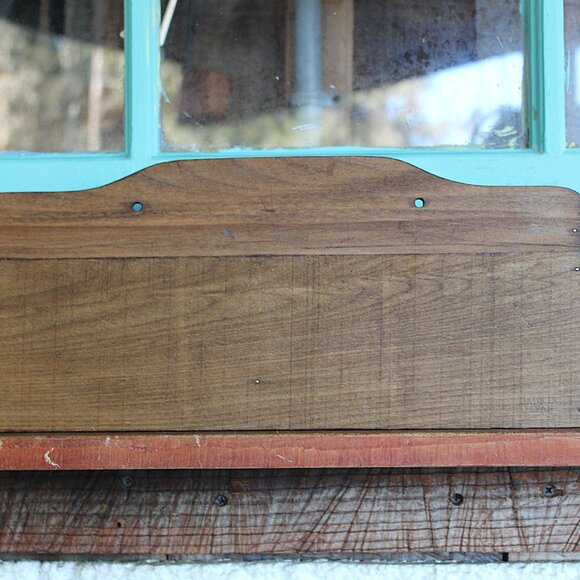 Rustic Wooden Mail Organizer & Key Rack - Picture 4 of 9